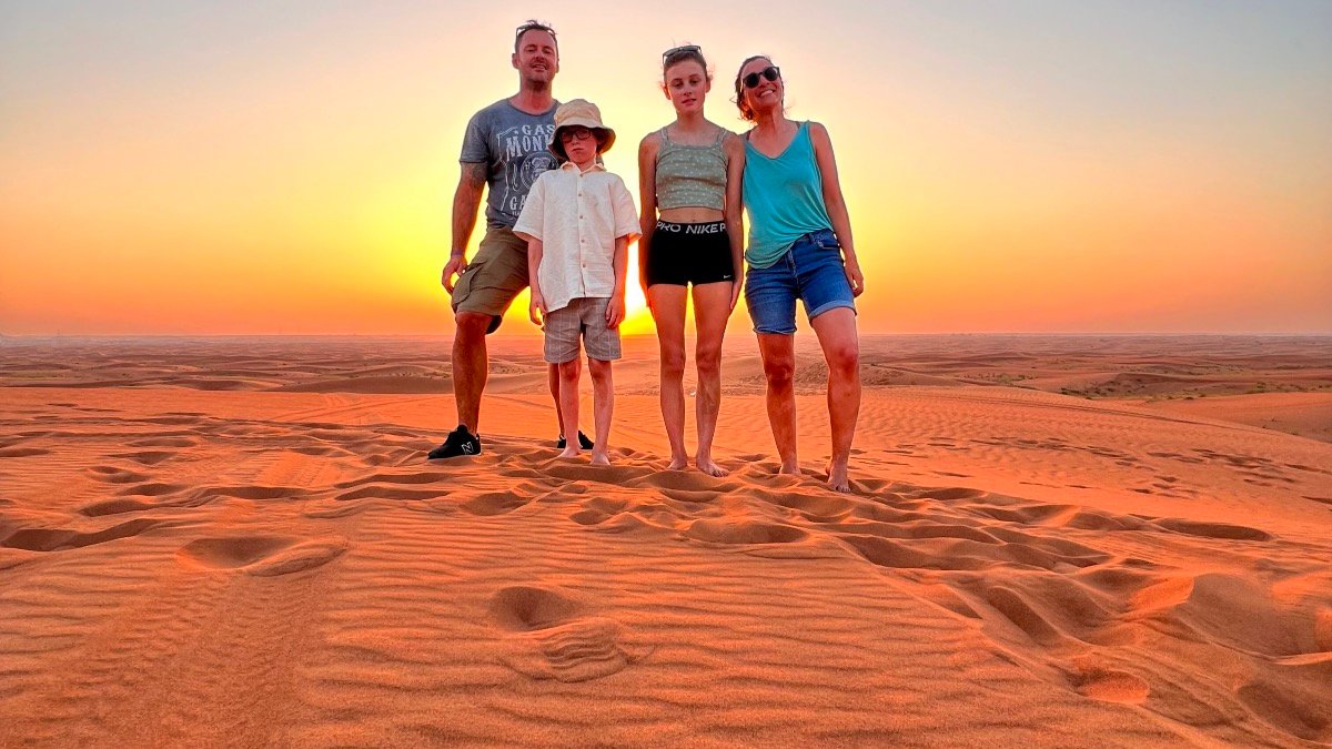 Kids-Friendly Morning Desert Safari Abu Dhabi – Family Desert Tour